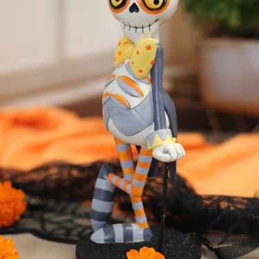 Resin Skeleton Figurines – Gentleman with Cane or Lady in Dress