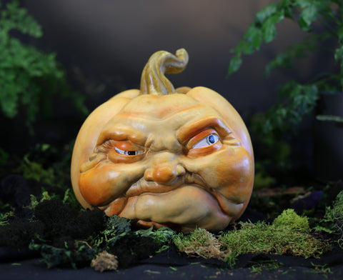 Resin Pumpkin Face – Wide