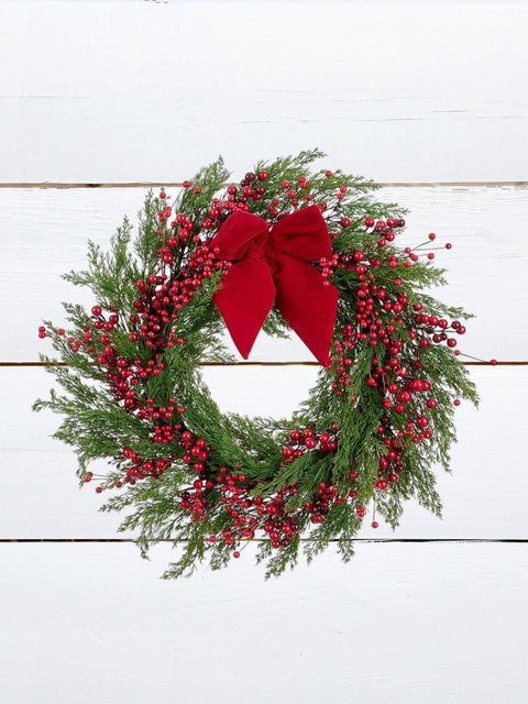 Berry & Cedar Wreath – 28" (Artificial)
