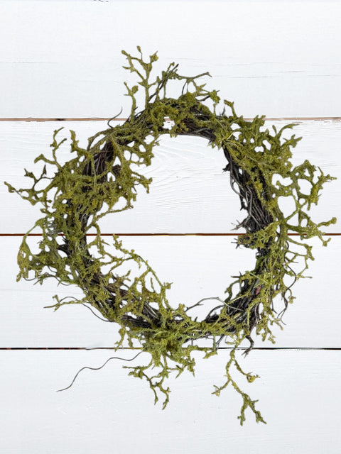 Moss & Twig Wreath – 22" (Artificial)