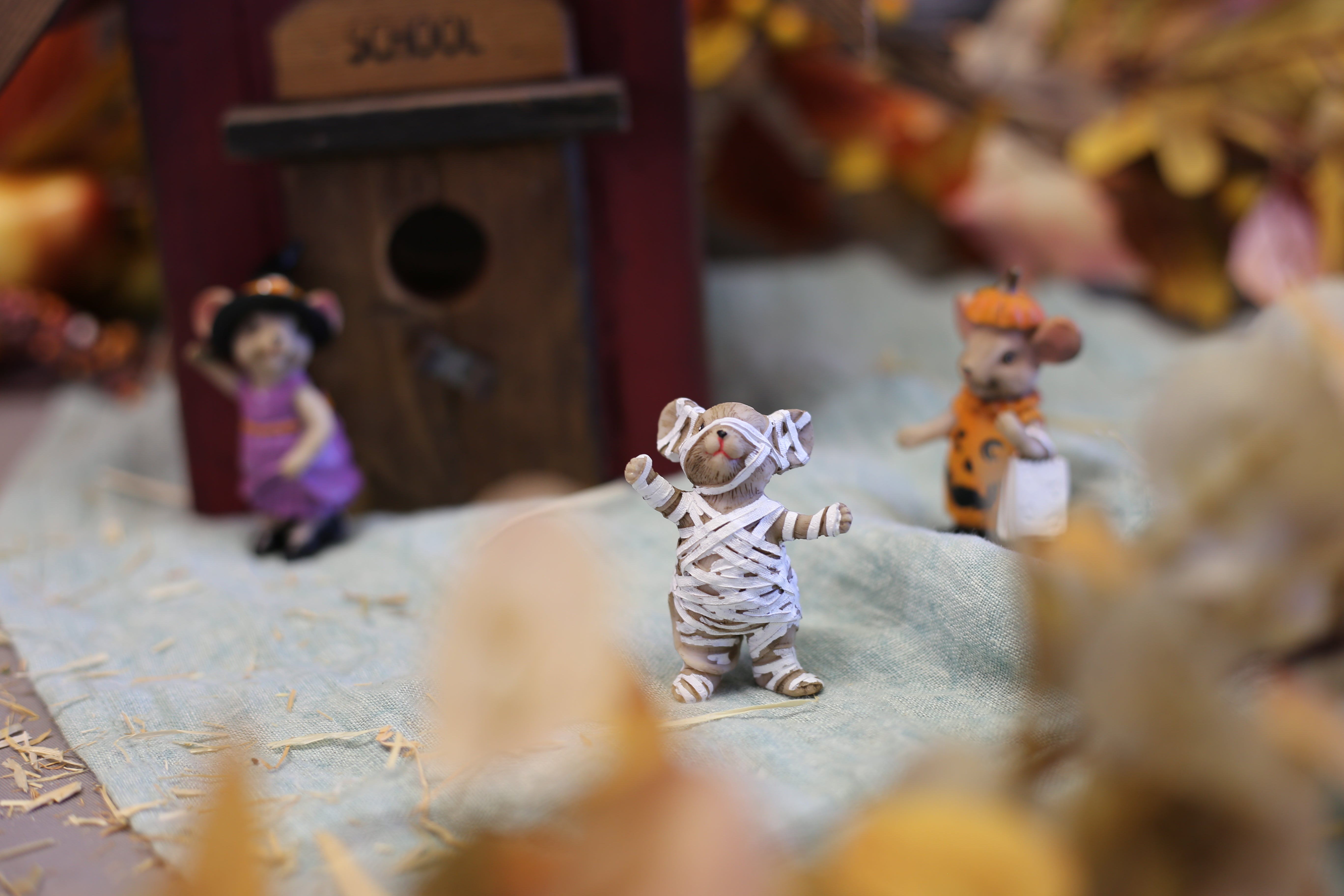 The Spooky Mouseketeers – Mummy, Pumpkin, or Witch – Armstrong