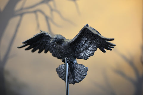 Resin Crow on Metal Pole – 24.2″ or 18.7″